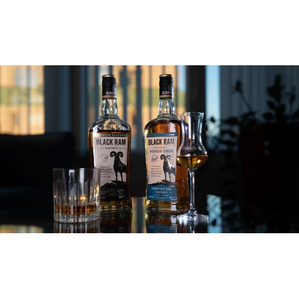 Black Ram Whisky 700ml - image 2