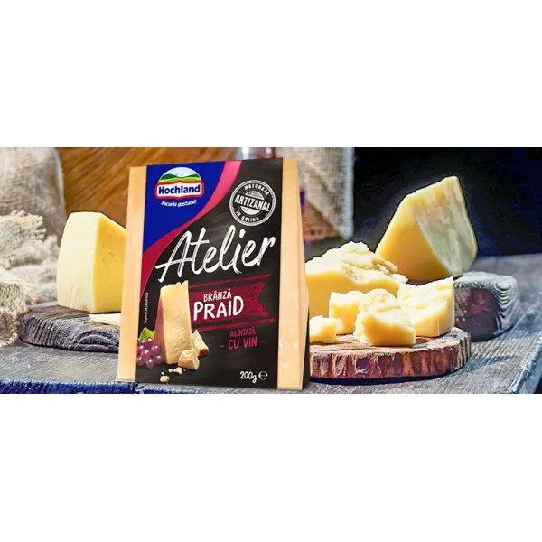 Hochland Branza Praid cu vin maturata in salina 200g - image 2