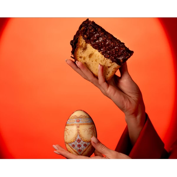 Dulcinella Панеттоне Ферреро с шоколадом и фундуком, 820г - image 2