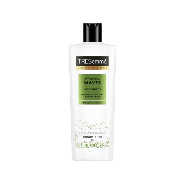 Tresemme Balsam de par 400ml Flawless Waves - image 1