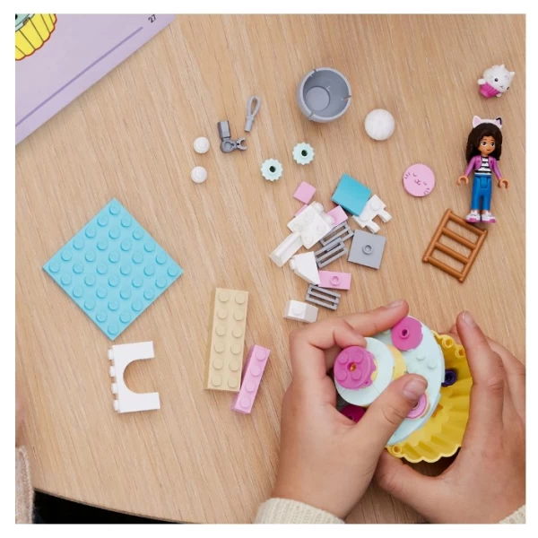 Конструктор LEGO Gabby`s Dollhouse Пекарня с Кейки Фан, арт. 10785 - image 4