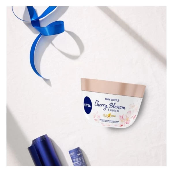 Set Cadou 2025 Nivea Rose Touch Body Bag (Body, GDus, Deo) - image 3