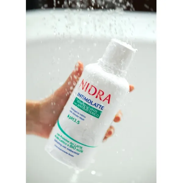 Nidra Молочко для интимной гигиены Refreshing Свежесть с дозатором 300мл - image 2