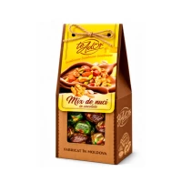 Bomboane Te Ador Mix de nuci in ciocolata 220g
